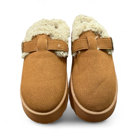 Cozy Tan Fur-Lined Slip-On Ankle Boots Size 8 - Picture 8 of 8